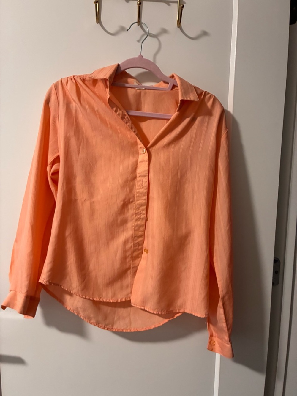 Light Coral Button-Front Womenās Blouse